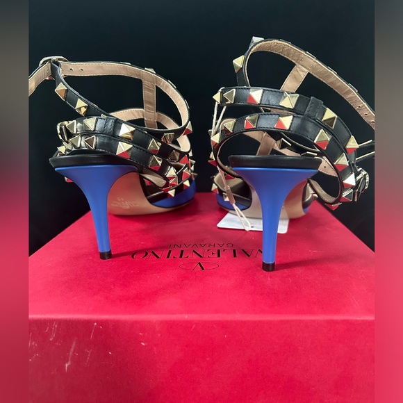 Valentino Rockstud Caged Pumps 65mm in a size 42 - Picture 5 of 8